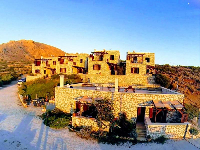 Ville Du Soleil - Exclusive Homes With Rustic Charm And Sensational Views Of The Mediterranean Sea Makrýgialos Dış mekan fotoğraf